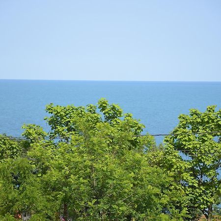 Razvan Holiday Costinești Exterior foto