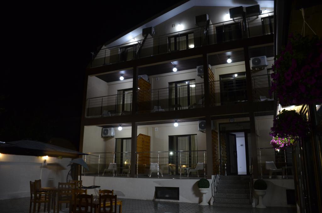 Razvan Holiday Costinești Exterior foto