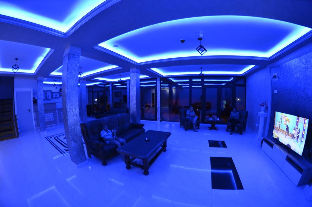 Razvan Holiday Costinești Exterior foto