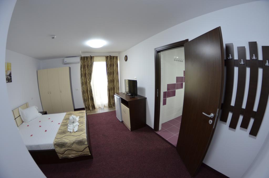 Razvan Holiday Costinești Exterior foto