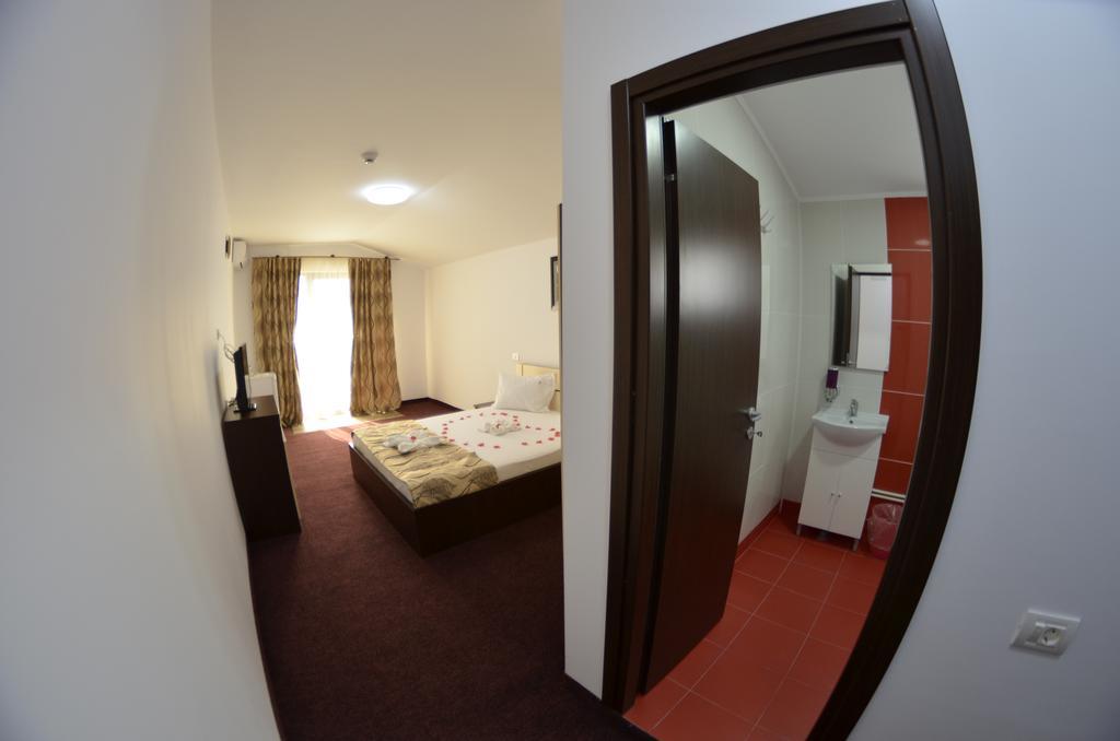 Razvan Holiday Costinești Exterior foto